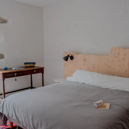 アパート Haixpia, Le